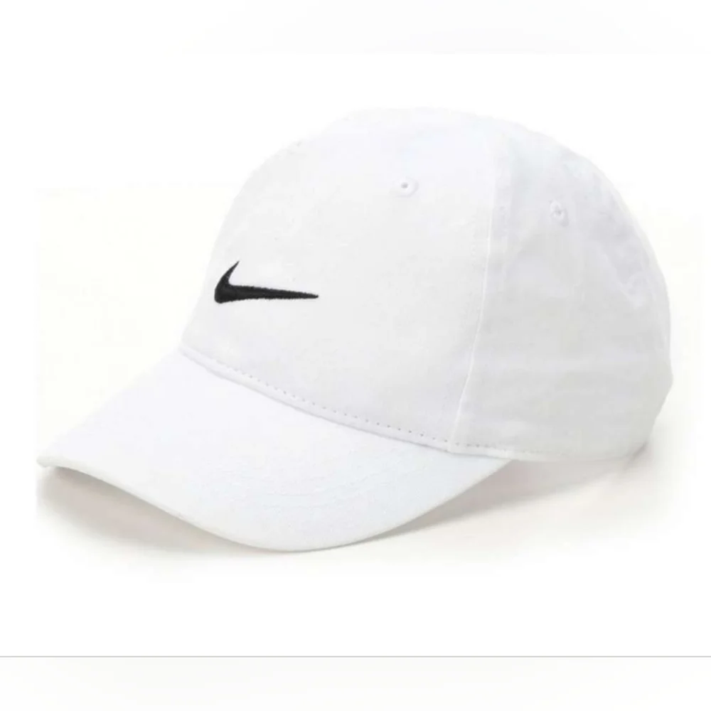 White Nike Solid Swoosh Cotton Youth Baseball Cap 🆕 White Nike Hat - Picture 3 of 4